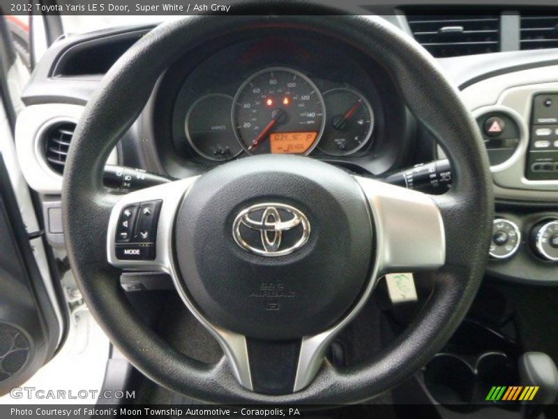 Super White / Ash Gray 2012 Toyota Yaris LE 5 Door