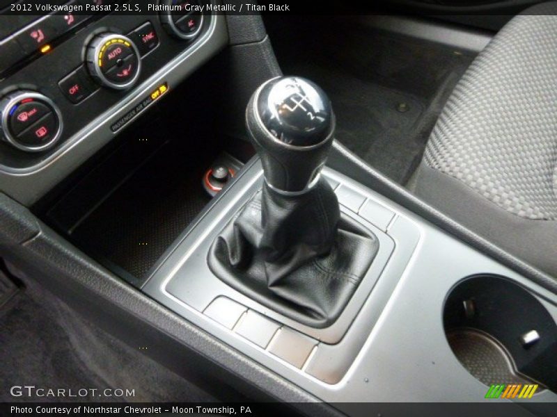  2012 Passat 2.5L S 5 Speed Manual Shifter