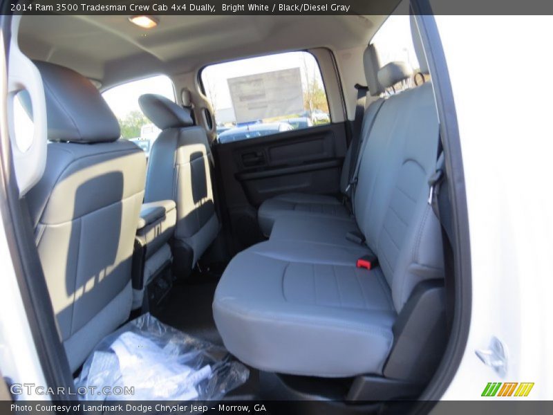 Bright White / Black/Diesel Gray 2014 Ram 3500 Tradesman Crew Cab 4x4 Dually