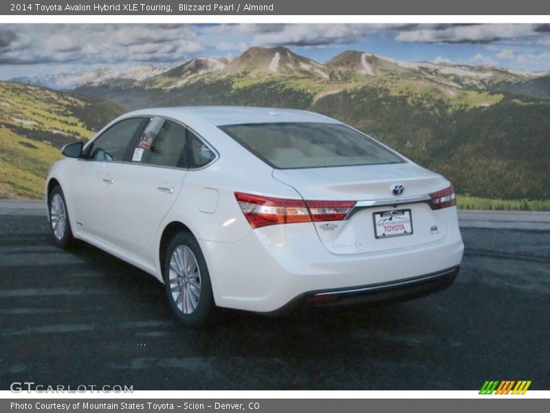 Blizzard Pearl / Almond 2014 Toyota Avalon Hybrid XLE Touring
