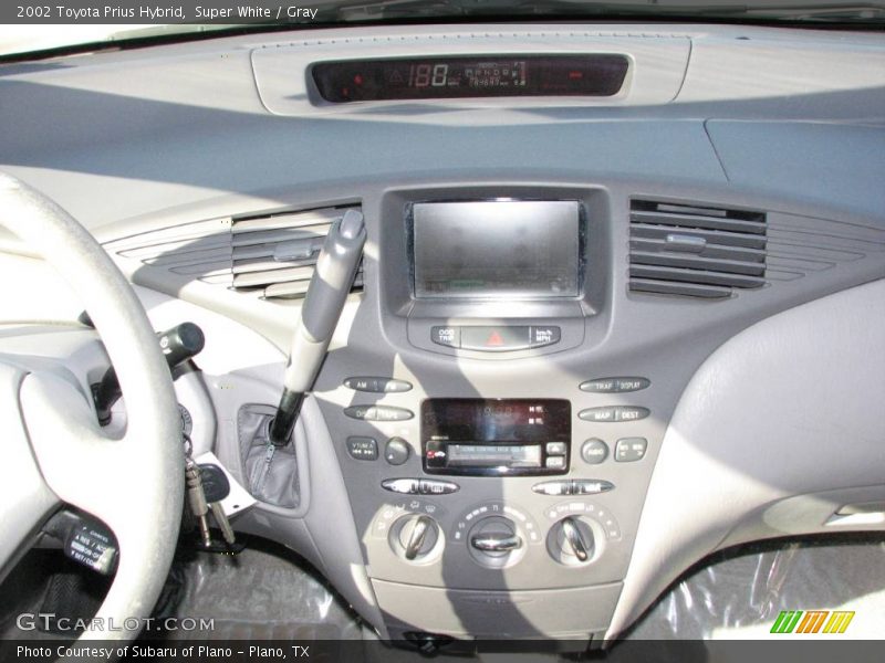 Super White / Gray 2002 Toyota Prius Hybrid