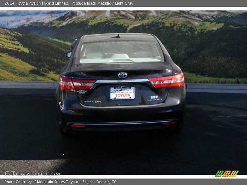Attitude Black Metallic / Light Gray 2014 Toyota Avalon Hybrid Limited