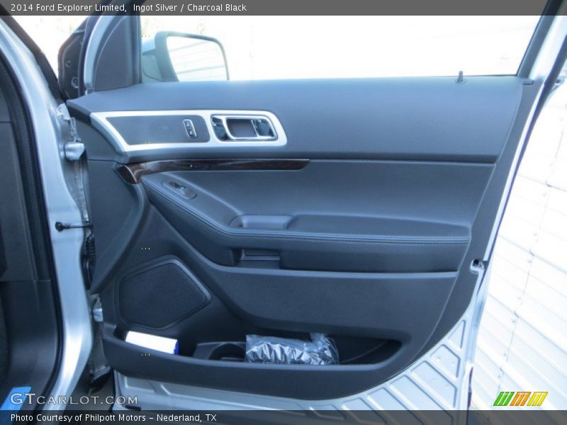 Ingot Silver / Charcoal Black 2014 Ford Explorer Limited