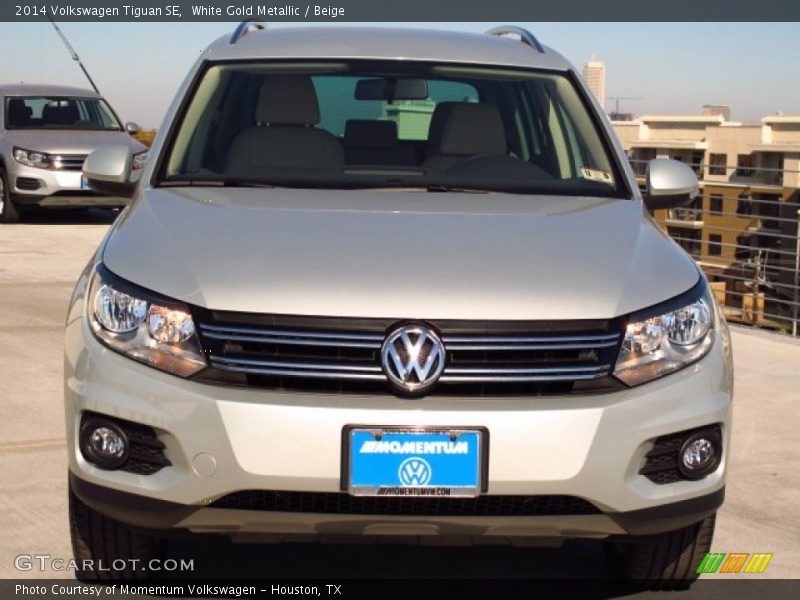 White Gold Metallic / Beige 2014 Volkswagen Tiguan SE