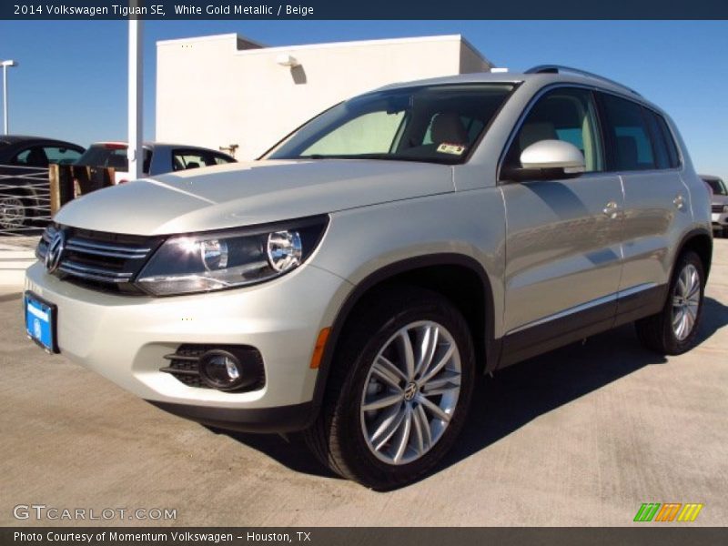 White Gold Metallic / Beige 2014 Volkswagen Tiguan SE