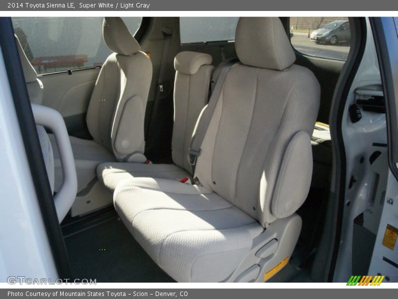 Super White / Light Gray 2014 Toyota Sienna LE