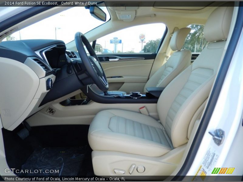 Front Seat of 2014 Fusion SE EcoBoost