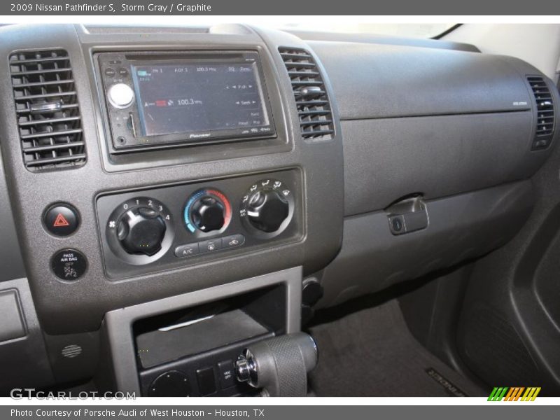 Storm Gray / Graphite 2009 Nissan Pathfinder S