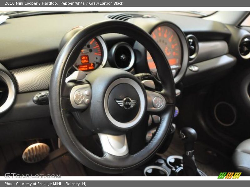 Pepper White / Grey/Carbon Black 2010 Mini Cooper S Hardtop