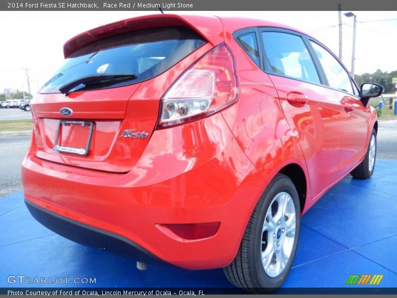Race Red / Medium Light Stone 2014 Ford Fiesta SE Hatchback