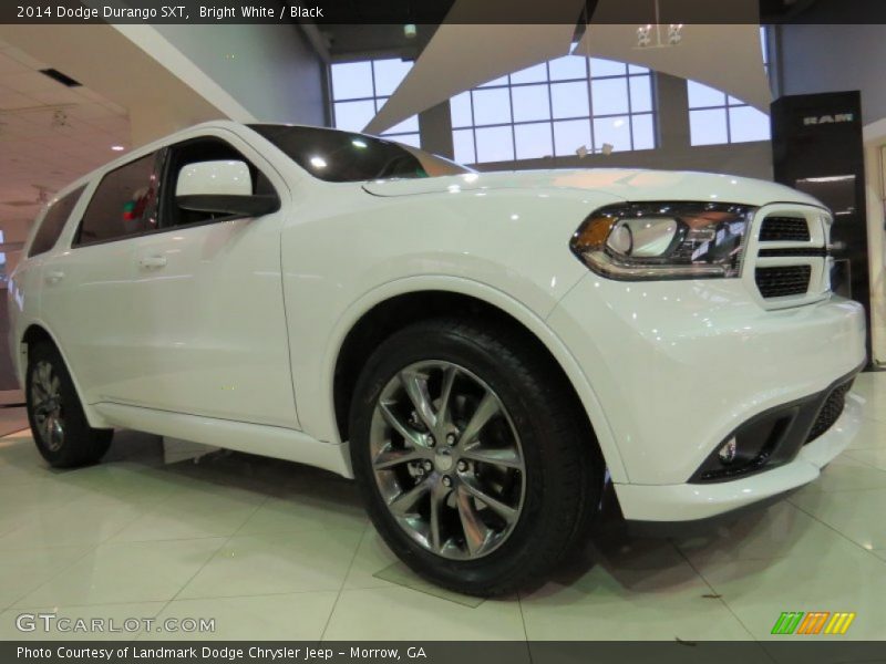 Bright White / Black 2014 Dodge Durango SXT