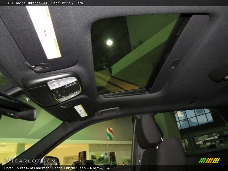 Bright White / Black 2014 Dodge Durango SXT