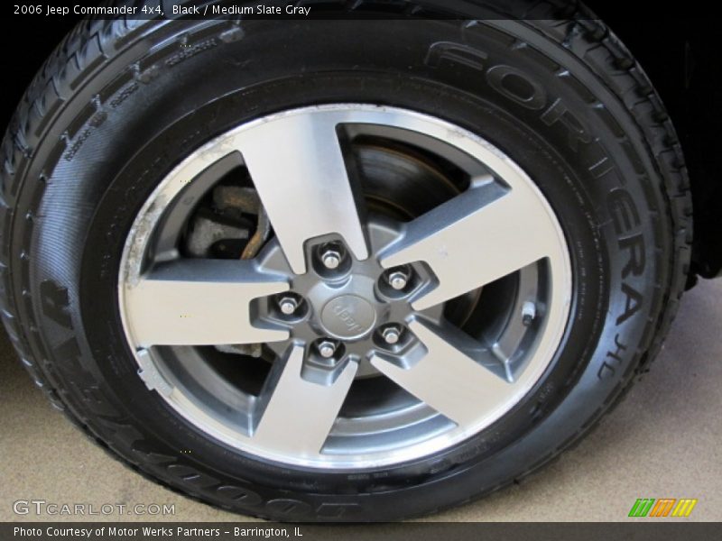 Black / Medium Slate Gray 2006 Jeep Commander 4x4
