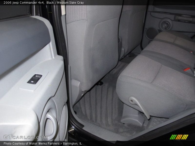 Black / Medium Slate Gray 2006 Jeep Commander 4x4