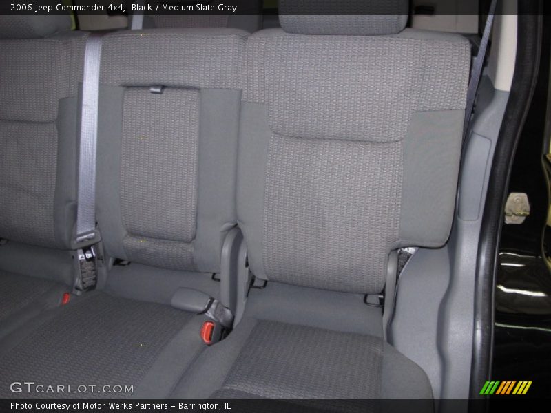 Black / Medium Slate Gray 2006 Jeep Commander 4x4