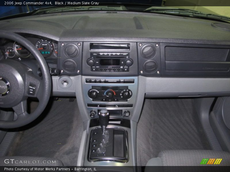 Black / Medium Slate Gray 2006 Jeep Commander 4x4