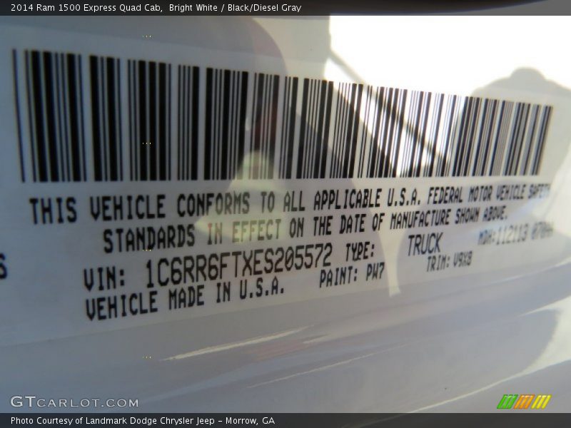 Bright White / Black/Diesel Gray 2014 Ram 1500 Express Quad Cab
