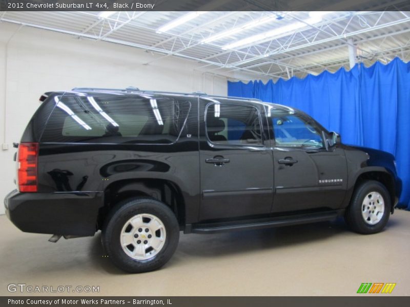 Black / Ebony 2012 Chevrolet Suburban LT 4x4