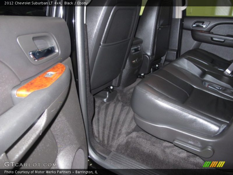 Black / Ebony 2012 Chevrolet Suburban LT 4x4