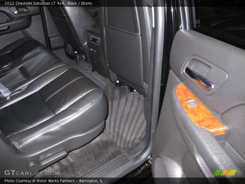 Black / Ebony 2012 Chevrolet Suburban LT 4x4