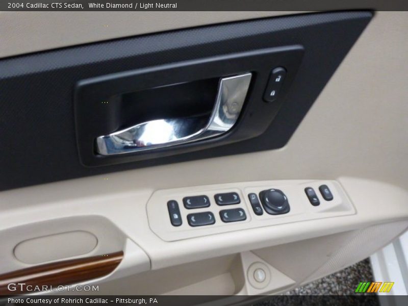 White Diamond / Light Neutral 2004 Cadillac CTS Sedan