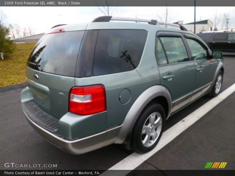 Black / Shale 2005 Ford Freestyle SEL AWD
