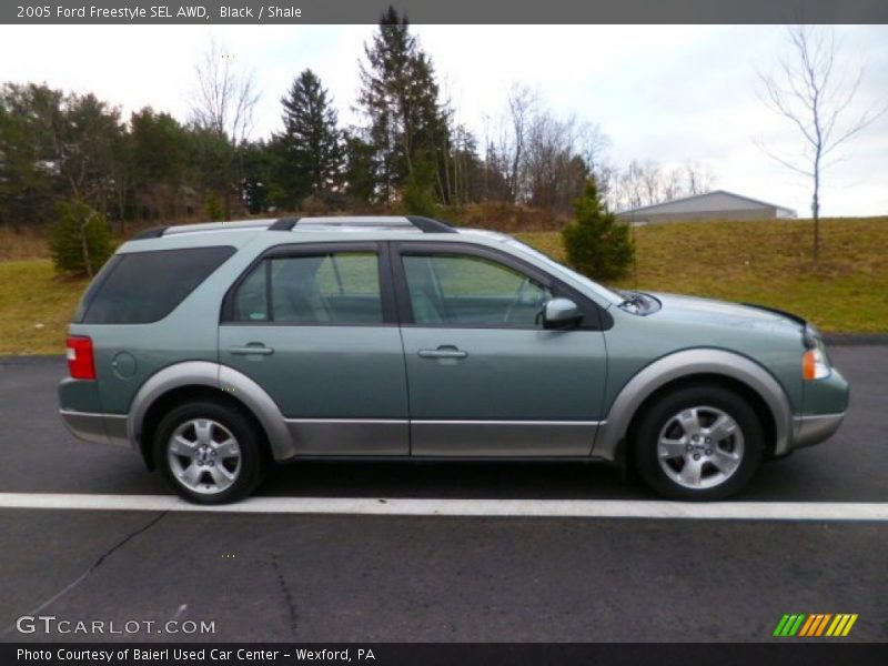 Black / Shale 2005 Ford Freestyle SEL AWD