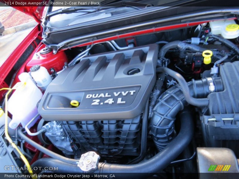 Redline 2-Coat Pearl / Black 2014 Dodge Avenger SE