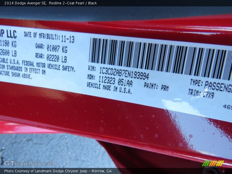 Redline 2-Coat Pearl / Black 2014 Dodge Avenger SE