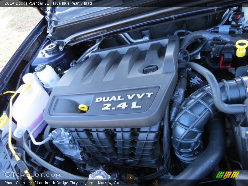 True Blue Pearl / Black 2014 Dodge Avenger SE