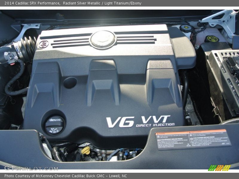 Radiant Silver Metallic / Light Titanium/Ebony 2014 Cadillac SRX Performance