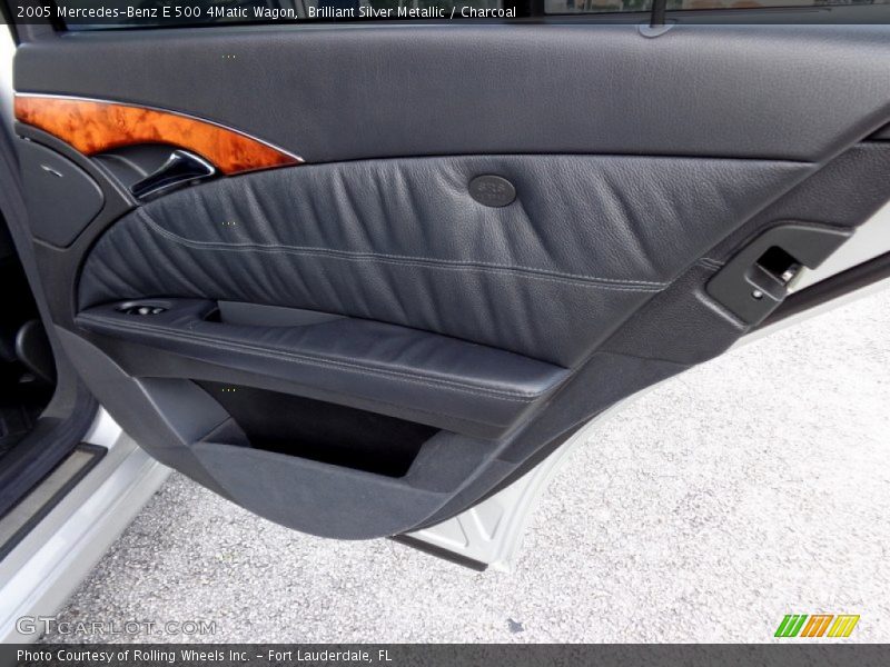 Door Panel of 2005 E 500 4Matic Wagon