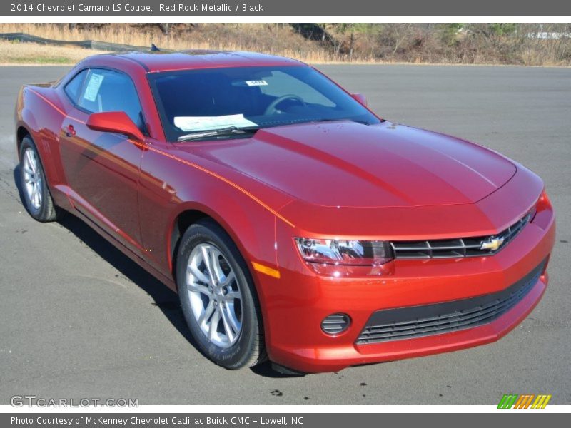 Front 3/4 View of 2014 Camaro LS Coupe