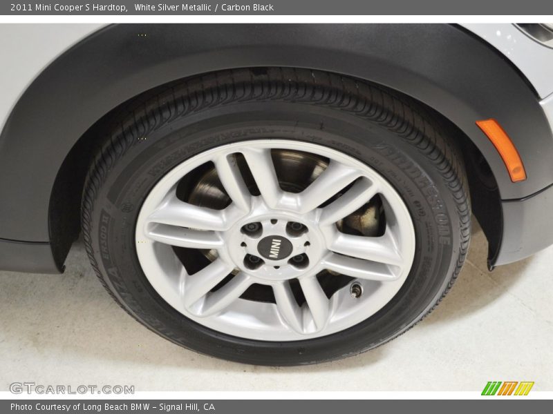 White Silver Metallic / Carbon Black 2011 Mini Cooper S Hardtop