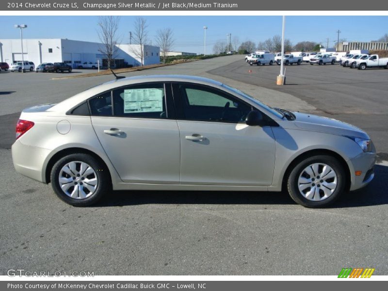 Champagne Silver Metallic / Jet Black/Medium Titanium 2014 Chevrolet Cruze LS
