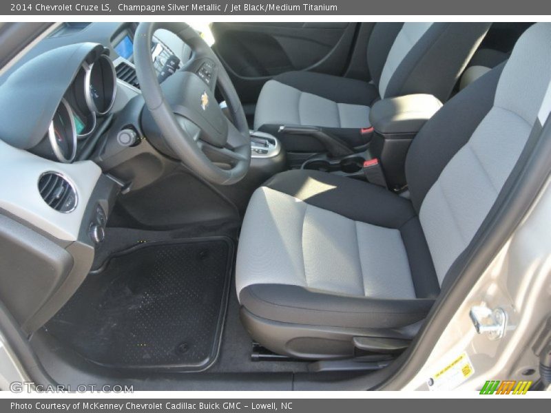 Champagne Silver Metallic / Jet Black/Medium Titanium 2014 Chevrolet Cruze LS