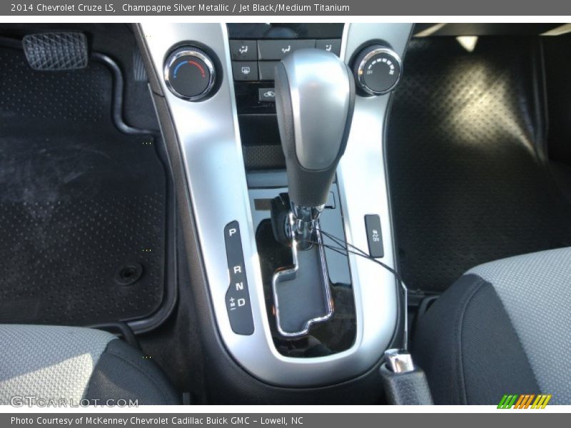Champagne Silver Metallic / Jet Black/Medium Titanium 2014 Chevrolet Cruze LS