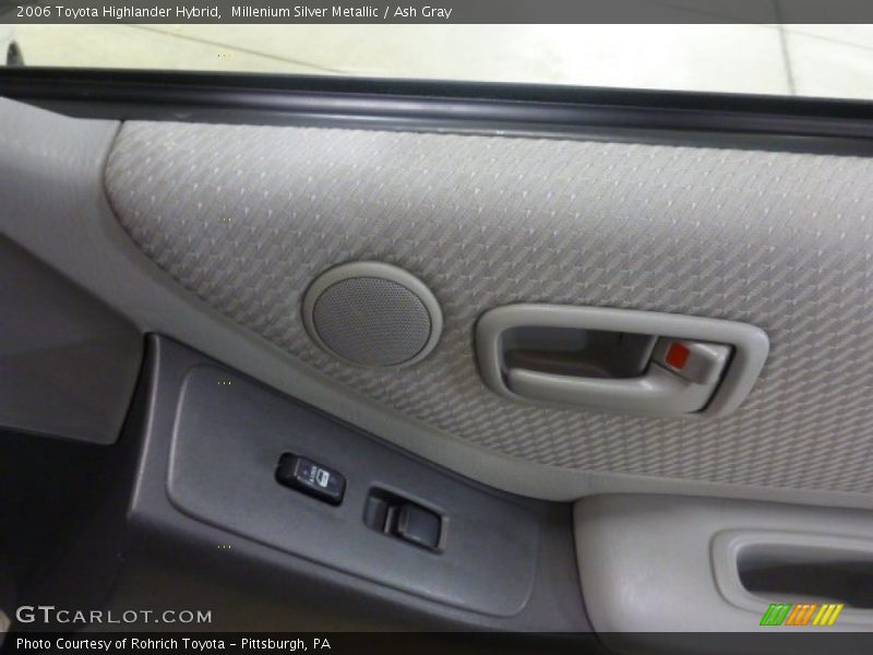 Millenium Silver Metallic / Ash Gray 2006 Toyota Highlander Hybrid