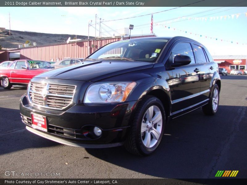 Brilliant Black Crystal Pearl / Dark Slate Gray 2011 Dodge Caliber Mainstreet