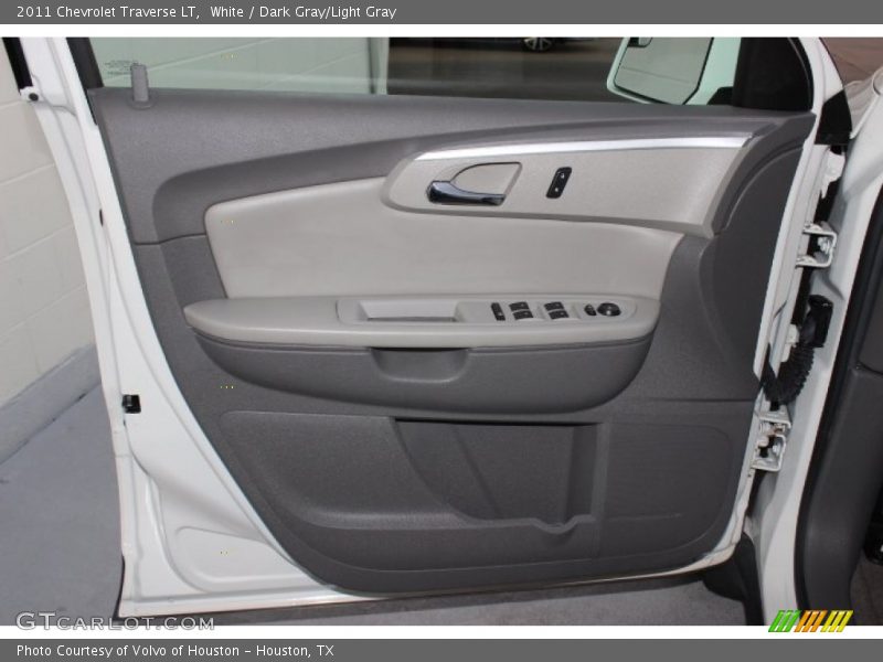 White / Dark Gray/Light Gray 2011 Chevrolet Traverse LT