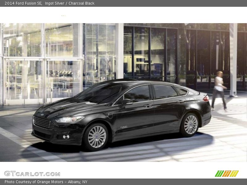 Ingot Silver / Charcoal Black 2014 Ford Fusion SE