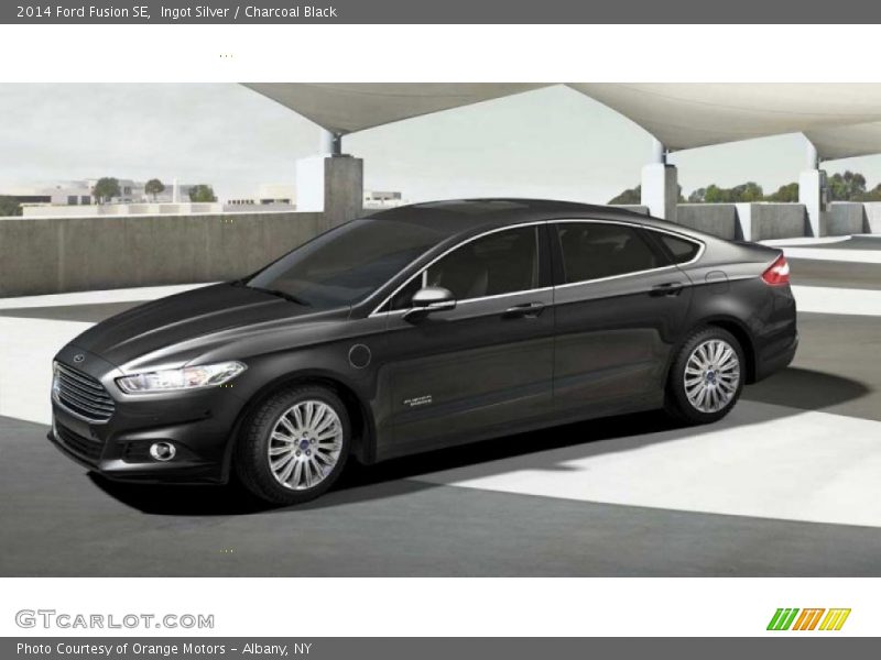 Ingot Silver / Charcoal Black 2014 Ford Fusion SE