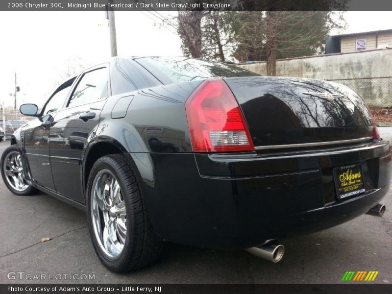 Midnight Blue Pearlcoat / Dark Slate Gray/Light Graystone 2006 Chrysler 300