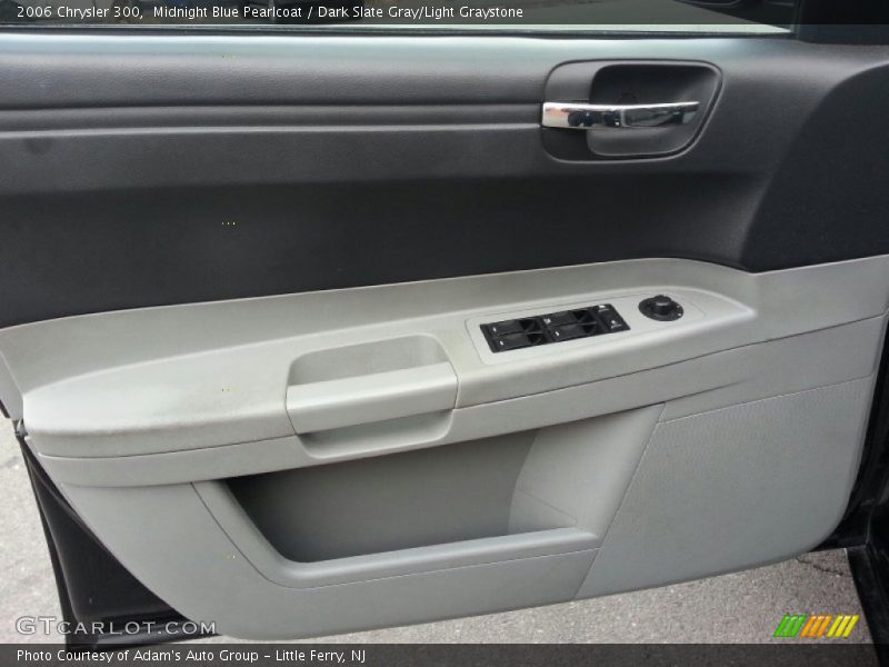 Midnight Blue Pearlcoat / Dark Slate Gray/Light Graystone 2006 Chrysler 300