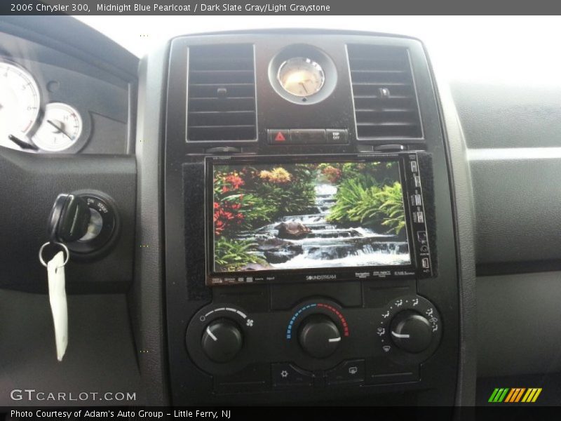 Midnight Blue Pearlcoat / Dark Slate Gray/Light Graystone 2006 Chrysler 300
