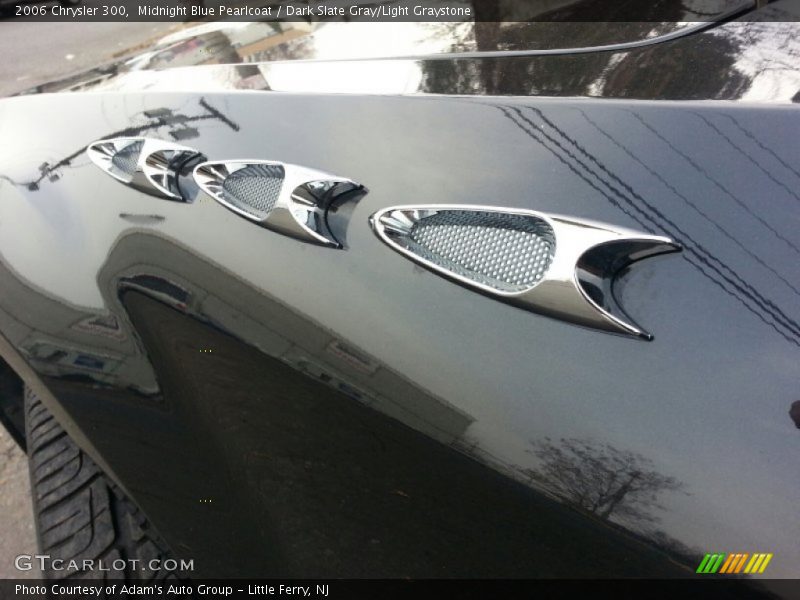 Midnight Blue Pearlcoat / Dark Slate Gray/Light Graystone 2006 Chrysler 300