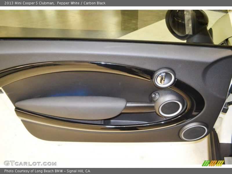 Pepper White / Carbon Black 2013 Mini Cooper S Clubman