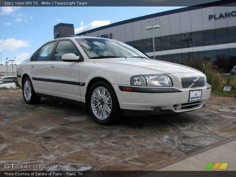 White / Taupe/Light Taupe 2001 Volvo S80 T6