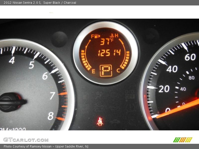 Super Black / Charcoal 2012 Nissan Sentra 2.0 S