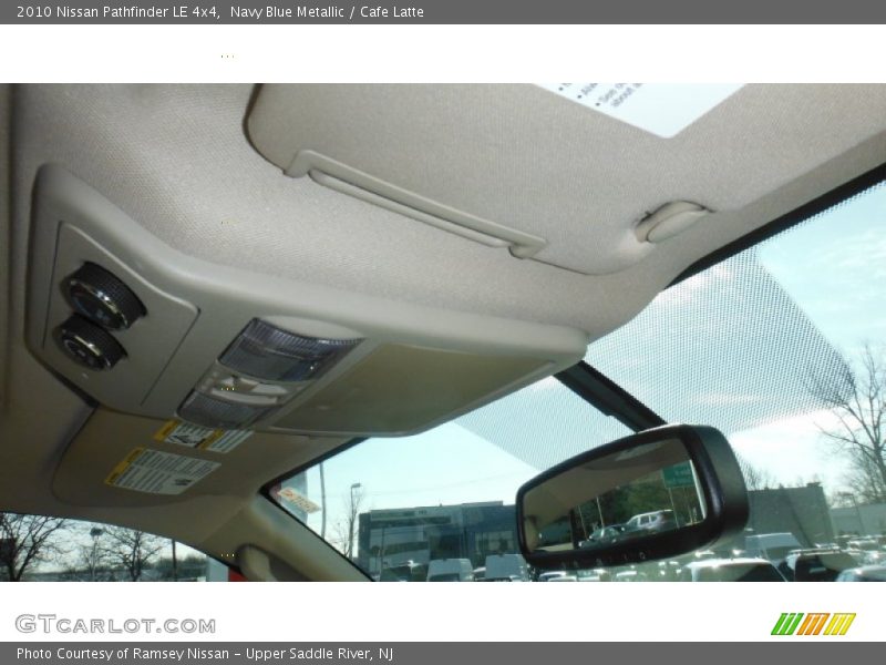 Navy Blue Metallic / Cafe Latte 2010 Nissan Pathfinder LE 4x4
